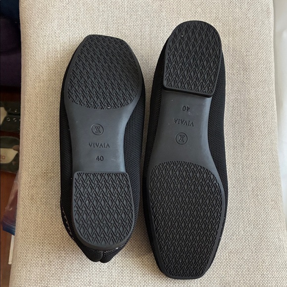 Brand new “Vivaia” Black and Cream Loafers - Picture 2 of 3